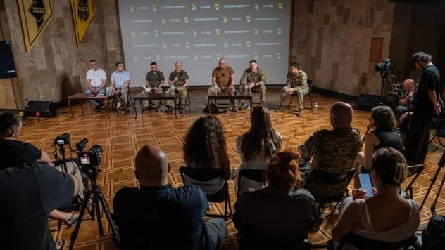 Розслідування теракту в Оленівці: як РФ маніпулює списками полонених