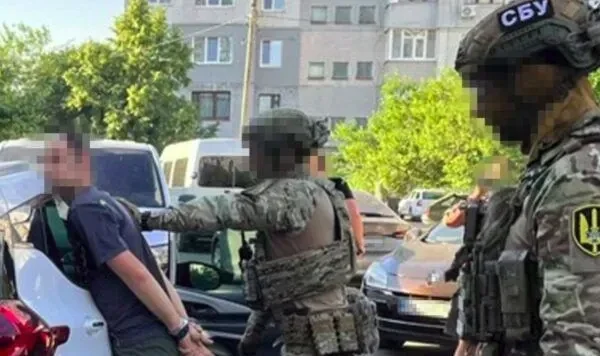 Наводив ракети на нафтобази та електростанції: у Кропивницькому затримали агента РФ